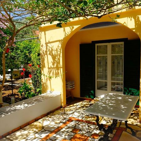 House With Garden Near The Sea Apartment Agia Efimia Exterior foto