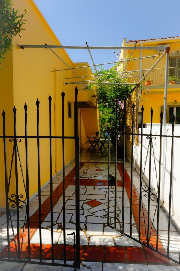 House With Garden Near The Sea Apartment Agia Efimia Exterior foto